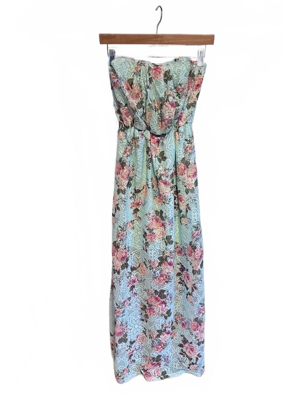 Feminine Strapless Floral Lace Maxi Dress in Pastel Colors